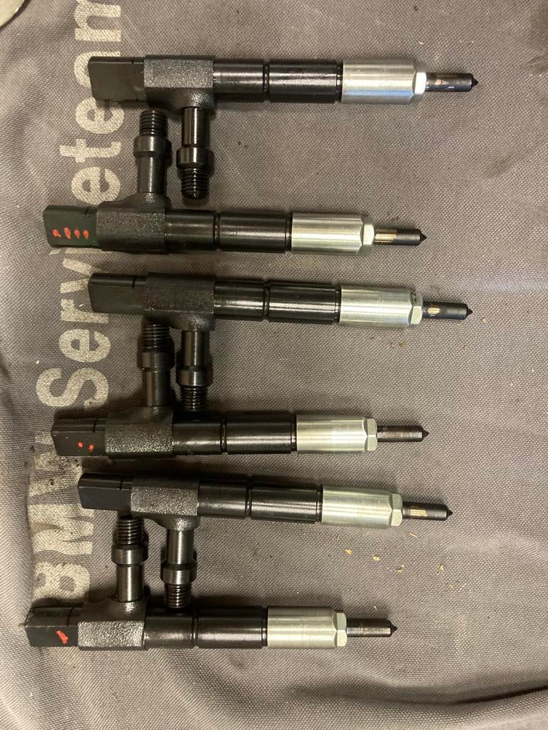 Nouveaux injecteurs HDJ100, Autos : Pièces & Accessoires, Enlèvement ou Envoi