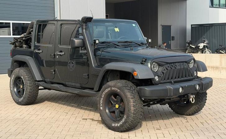 JEEP WRANGLER JK 3.8 V6 SAHARA 200PK SOFTTOP BJ2011, Autos, Jeep, Entreprise, Wrangler, 4x4, ABS, Caméra de recul, Airbags, Air conditionné