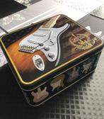 Fender 60th Anniversary Stratocaster Collectible Lunchbox, Musique & Instruments, Enlèvement ou Envoi, Comme neuf, Solid body