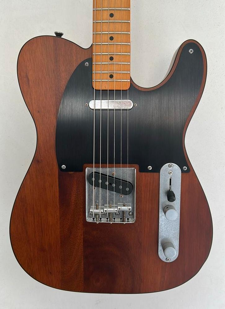 Squier 40th Anniversary Telecaster vintage mocha, Musique & Instruments, Instruments à corde | Guitares | Électriques, Comme neuf