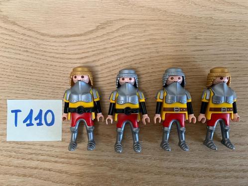 PLAYMOBIL T110 - LOT 4 RIDDERS, Kinderen en Baby's, Speelgoed | Playmobil, Nieuw, Los Playmobil, Ophalen of Verzenden