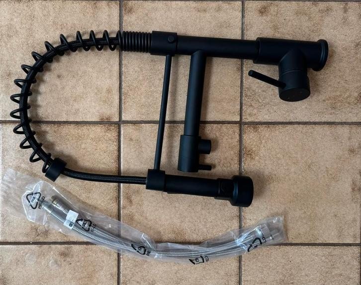 Keukenkraan met uittrekbare handdouche, Doe-het-zelf en Bouw, Sanitair, Nieuw, Kraan, Koper, Ophalen