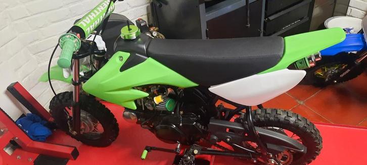 pitbike rfz/apollo, Vélos & Vélomoteurs, Mini Bikes, Midi Bikes & Pit Bikes, Utilisé, Pit Bike, Enlèvement