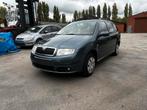 SKODA FABIA 1.2 BENZINE VAN 2007 MET AIRCO, Auto's, Voorwielaandrijving, Stof, Zwart, Bedrijf
