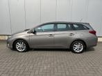 Toyota Auris Comfort, Euro 5, Bruin, 1329 cc, Handgeschakeld
