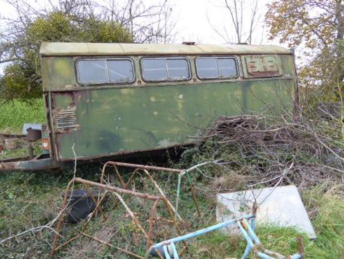 KLEIN HUISJE OM TE RESTAUREREN, Caravans en Kamperen, Caravans, Particulier, meer dan 6, 1500 - 2000 kg, Overige, Overige merken