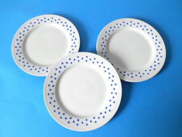3 Borden met sterretjes van Boch beschikbaar voor biedingen