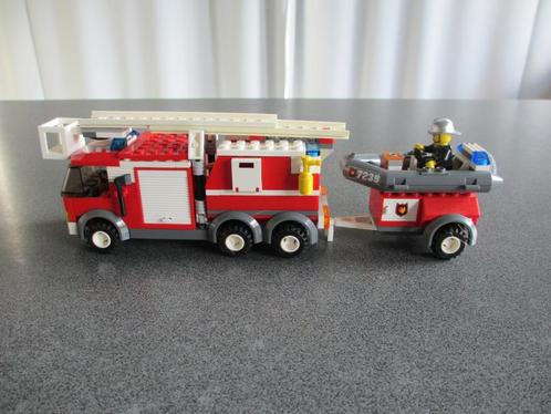 lego city 7239, Kinderen en Baby's, Speelgoed | Duplo en Lego, Zo goed als nieuw, Lego, Complete set, Ophalen