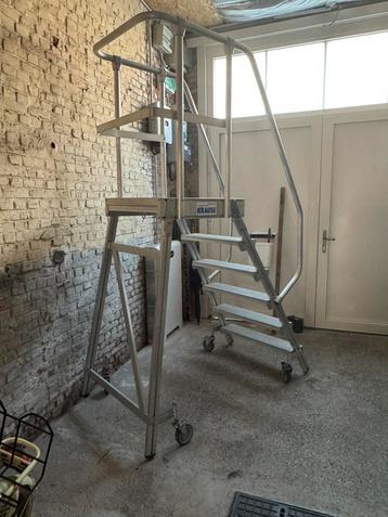 Krausse ladder beschikbaar voor biedingen