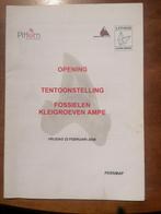 Persmap opening tentoonstelling fossielen kleigroeven Ampe, Boeken, Ophalen of Verzenden