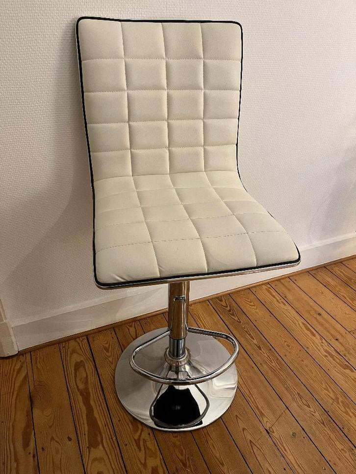 tabouret de bar - 35€, Maison & Meubles, Tabourets de bar, Comme neuf, 90 cm ou plus, Synthétique, 1 tabouret, Réglable en hauteur