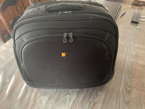 malette sur roue ou trolley, Handtassen en Accessoires, Tassen | Schooltassen, Zo goed als nieuw, 50 cm of meer, Zwart, Ophalen