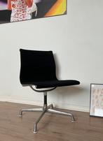 Deux chaises de bureau "EA 107" Herman Miller par Charles &, Antiquités & Art, Antiquités | Meubles | Chaises & Canapés, Enlèvement