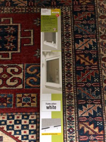 Aluminium vliegenraam  - wit - max 126 x 146 cm beschikbaar voor biedingen