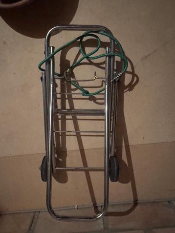 Plooibaar boodschappen of kofferkarretje beschikbaar voor biedingen