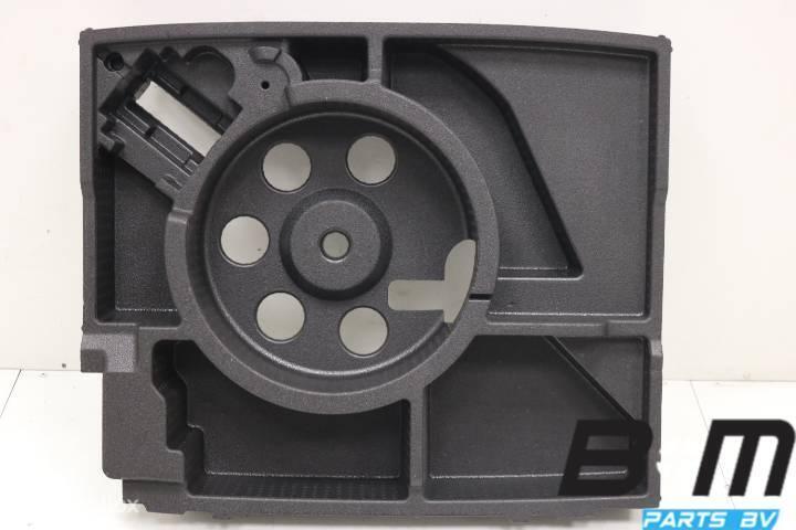 Houder voor subwoofer en bandenreparatieset Audi Q3 FL, Auto-onderdelen, Interieur en Bekleding, Gebruikt
