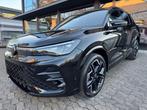 NEW MODEL TIGUAN 15 E-TSI DSG MHEV R-LINE BLACKP/SAFEX/TREKH, 1495 cc, Alcantara, Zwart, Parkeersensor