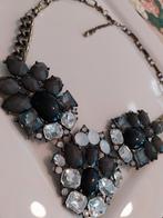 Joli collier, Enlèvement ou Envoi