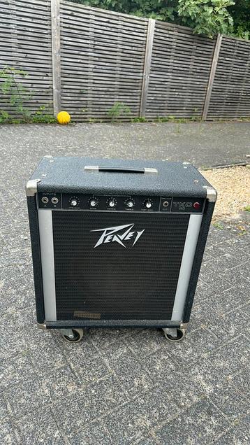 Oude Peavey beschikbaar voor biedingen
