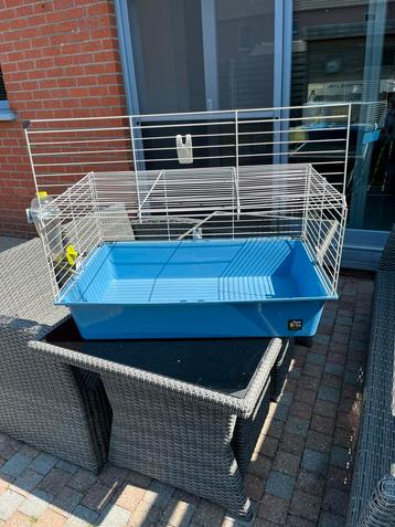 Kooi voor dwergkonijn, cavia of hamster beschikbaar voor biedingen