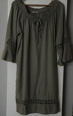 Signe Nature 42 Mooi frivool kaki jurkje, Kleding | Dames, Maat 42/44 (L), Ophalen of Verzenden, Knielengte, Gedragen
