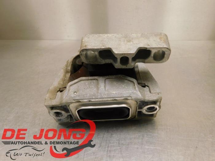 Support moteur d'un Volkswagen Caddy, Autos : Pièces & Accessoires, Suspension & Châssis, Volkswagen, Utilisé, 3 mois de garantie