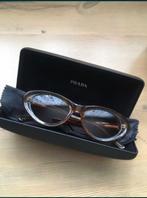 PRADA zonnebril, Bijoux, Sacs & Beauté, Lunettes de Soleil & Lunettes | Femmes, Prada, Comme neuf, Brun, Enlèvement ou Envoi