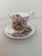 ROYAL ALBERT SERVICES BONE CHINA, Verzamelen, Ophalen of Verzenden, Gebruikt
