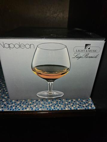 Une boîte de verres à cognac/whisky Luigi Bormioli neufs