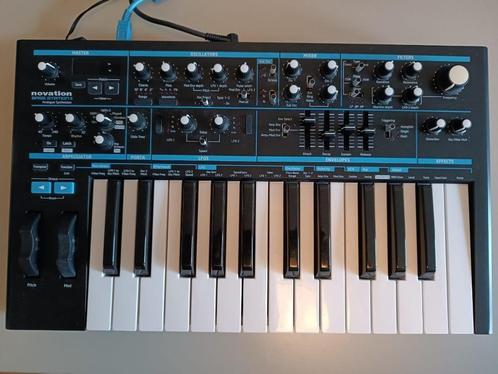 Novation Bass Station II + Bag, Muziek en Instrumenten, Synthesizers, Zo goed als nieuw, Overige aantallen, Novation, Met koffer of flightcase