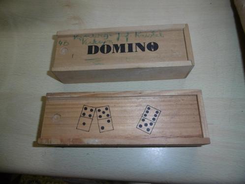 speldoosje domino 2 beschikbaar, zijn nieuw, Hobby en Vrije tijd, Gezelschapsspellen | Bordspellen, Zo goed als nieuw, Reisspel