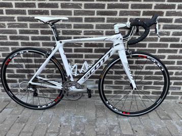 Racefiets Scott foil 40 voledig in carbon nieuwe top staat beschikbaar voor biedingen