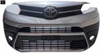 Toyota Proace 2 / II Voorbumper + grill, Gebruikt, Bumper, Toyota, Ophalen