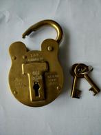 ANTIEK HANGSLOT JAS MORGAN & SONS ADMIRALTY, Ophalen of Verzenden