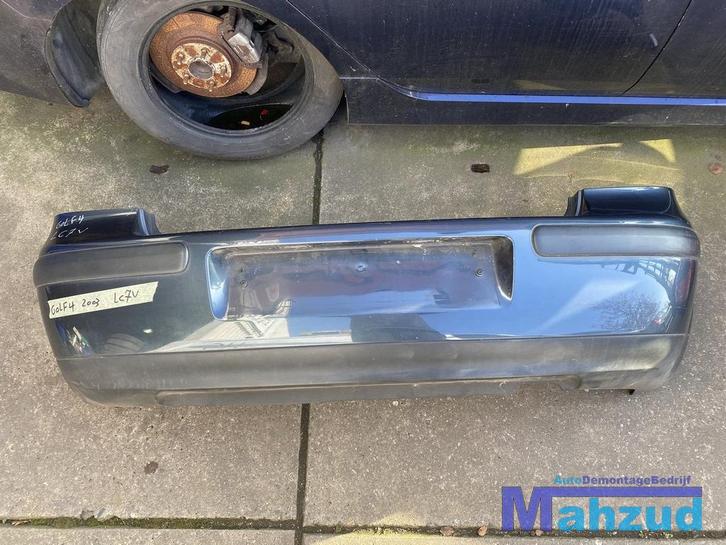 VW GOLF 4 GROEN LC7V achterbumper 5 deurs, Auto-onderdelen, Carrosserie, Bumper, Volkswagen, Achter, Gebruikt, Ophalen