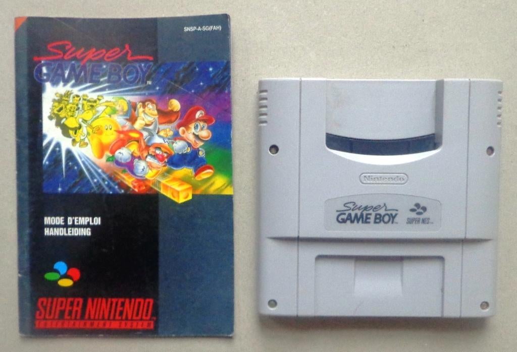 Super Gameboy Player voor de Super Nintendo + boekje, Consoles de jeu & Jeux vidéo, Jeux | Nintendo Super NES, Utilisé, Enlèvement ou Envoi