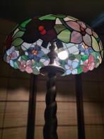 Lampadaire, style Tiffany, hauteur 1,5 m, Antiquités & Art, Antiquités | Éclairage, Enlèvement ou Envoi