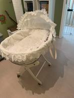 Antiek rieten wieg, Enlèvement, Utilisé, Berceau