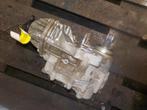 TUSSENBAK 4X4 Suzuki SX4 S-Cross (JY) (01-2013/09-2016), Gebruikt, Suzuki