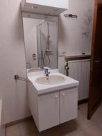 Badkamer: toilet, bad, douche, lavabo en meubel, Huis en Inrichting, Badkamer | Badkamermeubels, Ophalen, Gebruikt, Wastafelkast
