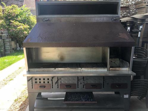 bbq grill, Tuin en Terras, Houtskoolbarbecues, Gebruikt, Ophalen