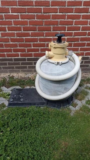 Filtre + pompe + accessoires pour piscine beschikbaar voor biedingen