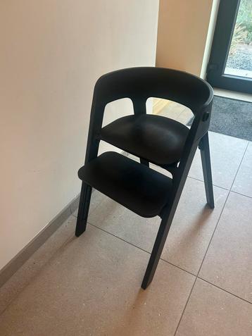Stokke steps beeach wood black zwart design kinderstoel beschikbaar voor biedingen