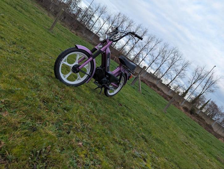 Nette tomos a35, Fietsen en Brommers, Brommers | Tomos, Zo goed als nieuw, Overige modellen, Klasse A (25 km/u), Ophalen