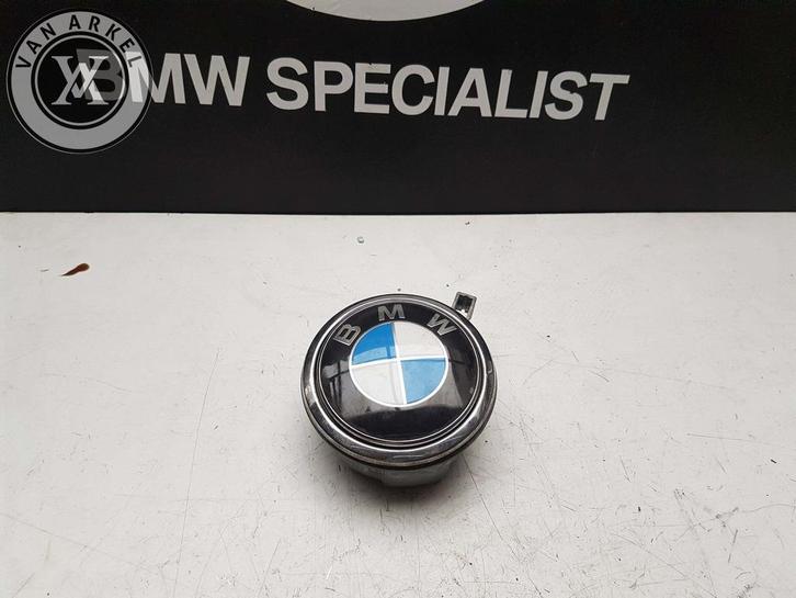 Bmw e87 e8x achterklep handgreep logo, Auto-onderdelen, Carrosserie, BMW, Gebruikt, Ophalen of Verzenden