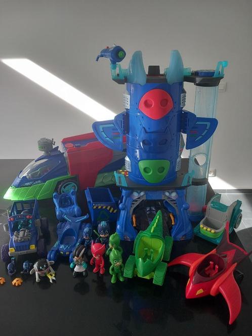 PJ Masks - Pyjamahelden: hoofdkwartier, bus en figuren, Kinderen en Baby's, Speelgoed |Speelgoedvoertuigen, Gebruikt, Ophalen