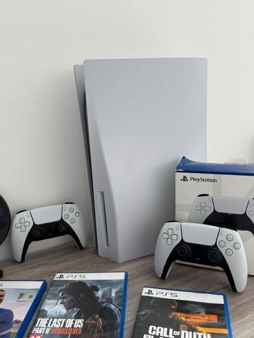 PlayStation 5 Disc avec 2 manettes et 5 jeux, vd/éch  beschikbaar voor biedingen