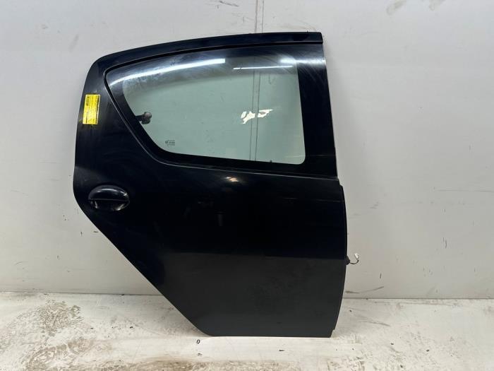 Portière 4portes arrière droite d'un Toyota Aygo (211), Autos : Pièces & Accessoires, Carrosserie & Tôlerie, Porte, Toyota, Utilisé