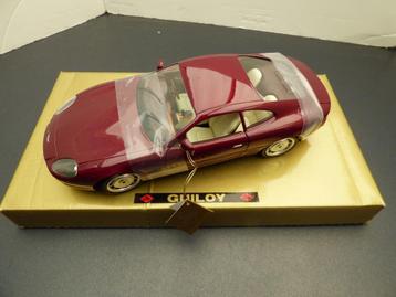 Aston Martin DB 7 Guiloy 1/18e beschikbaar voor biedingen