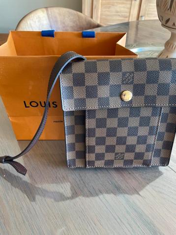 Louis Vuitton « Pimlico », Envoi